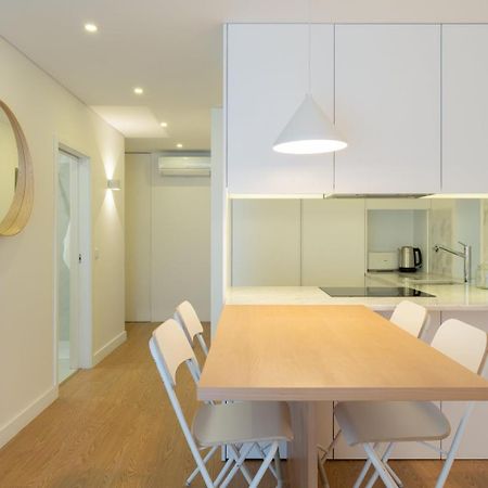 Guestready - Modern 2-Bedroom Apt In Cedofeita ポルト エクステリア 写真